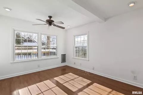 Other - 1532 W Edwards St, Springfield, IL 62704 photo 3 of 12