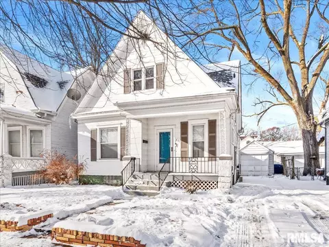 831 Henrietta St, Springfield, IL 62704