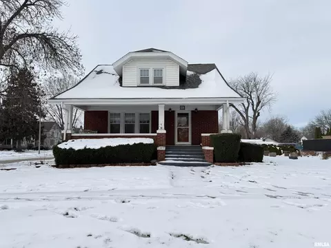 486 Lombard St, Galesburg, IL 61401
