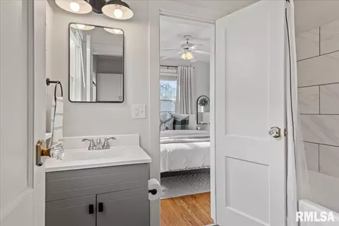 Bath - 320 S Amos Ave, Springfield, IL 62704 photo 1 of 2