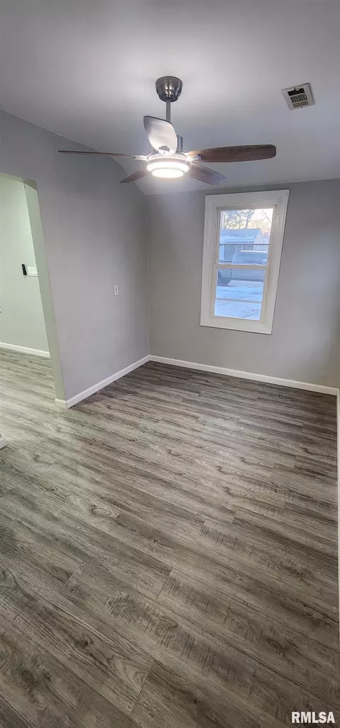 1820 N 20th St, Springfield, IL 62702 photo 22