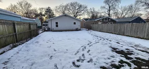 1820 N 20th St, Springfield, IL 62702 photo 4