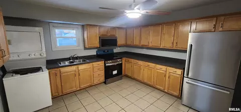 1820 N 20th St, Springfield, IL 62702 photo 9