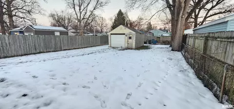 1820 N 20th St, Springfield, IL 62702 photo 3