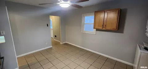1820 N 20th St, Springfield, IL 62702 photo 12