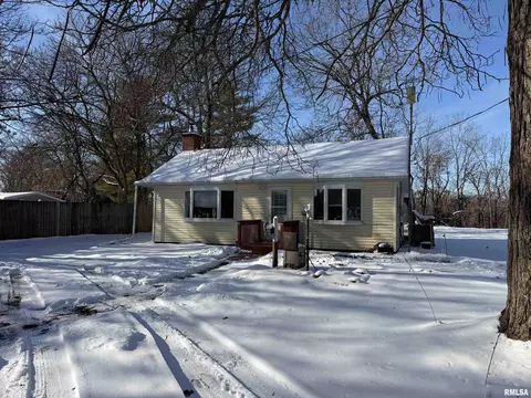 2499 County Highway 3 Hwy, Oquawka, IL 61469