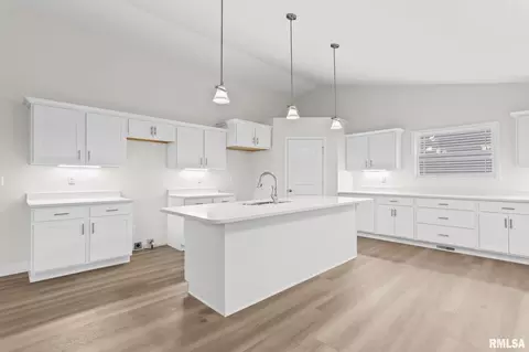Other - 6200 Wind Tree Rd, Springfield, IL 62712 photo 1 of 9