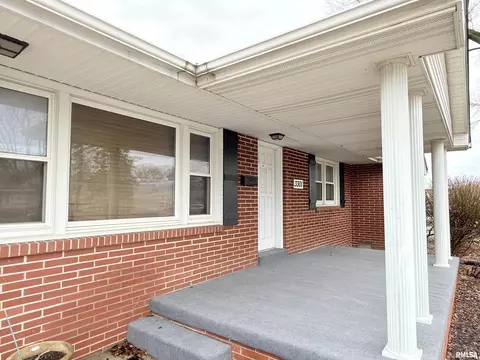 3301 Stanton St, Springfield, IL 62703 photo 2