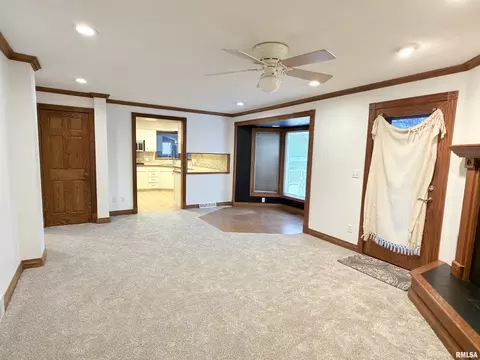 3301 Stanton St, Springfield, IL 62703 photo 6