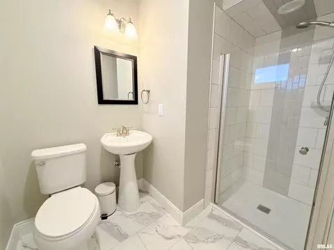 3301 Stanton St, Springfield, IL 62703 photo 15