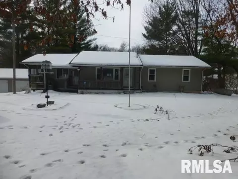 16747 Rock Creek Ave, Tallula, IL 62688