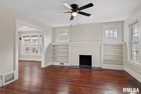 Living - 2036 S 4th St, Springfield, IL 62703 photo 1 of 6