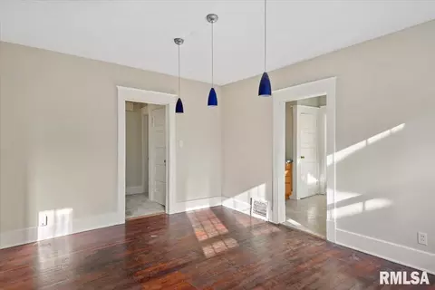Other - 2036 S 4th St, Springfield, IL 62703 photo 2 of 4