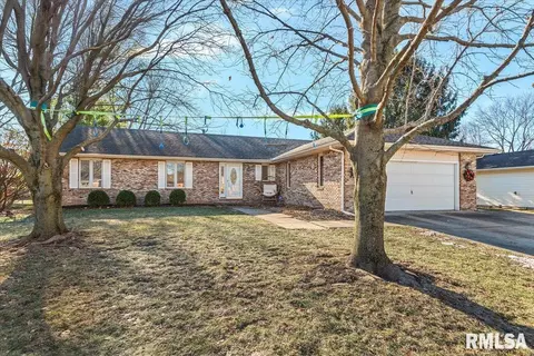 2520 Argonne Ave, Springfield, IL 62704