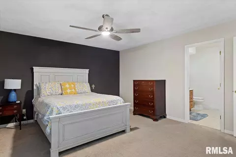 Bedroom - 2520 Argonne Ave, Springfield, IL 62704 photo 2 of 8