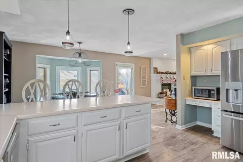 Kitchen - 2520 Argonne Ave, Springfield, IL 62704 photo 6 of 6
