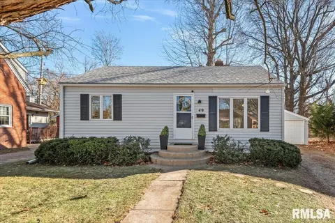 49 Ruth Ct, Springfield, IL 62704