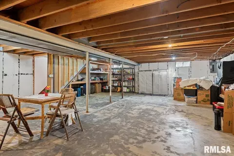 Other - 2308 Westview Dr, Springfield, IL 62704 photo 12 of 15