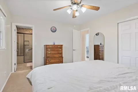 Bedroom - 2308 Westview Dr, Springfield, IL 62704 photo 3 of 7