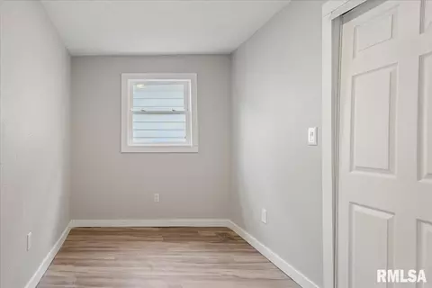 Other - 1022 N Walnut St, Springfield, IL 62702 photo 4 of 8