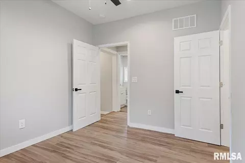 Bedroom - 1022 N Walnut St, Springfield, IL 62702 photo 3 of 3