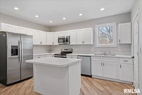 Kitchen - 1022 N Walnut St, Springfield, IL 62702 photo 1 of 1