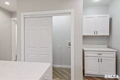 Other - 1022 N Walnut St, Springfield, IL 62702 photo 6 of 8