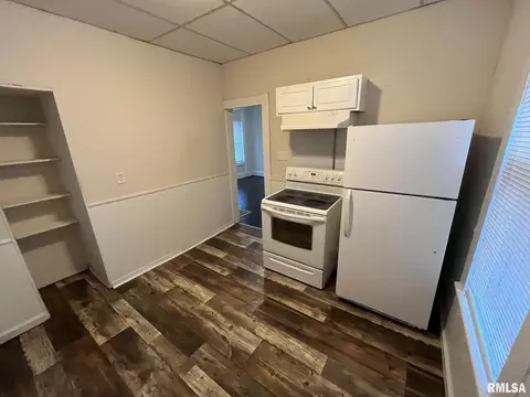 830 W Jefferson St, Springfield, IL 62702 photo 5