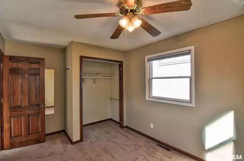 Bedroom - 1908 N 19th St, Springfield, IL 62702 photo 6 of 13