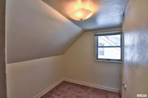 Bedroom - 1908 N 19th St, Springfield, IL 62702 photo 13 of 13