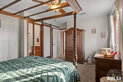 Bedroom - 641 Foxtail Ln, Springfield, IL 62707 photo 2 of 5
