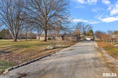 Other - 641 Foxtail Ln, Springfield, IL 62707 photo 6 of 16