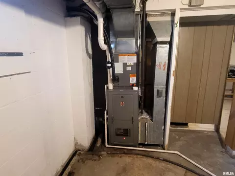 Other - 210 S White St, Macomb, IL 61455 photo 12 of 14