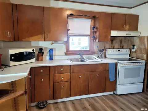 Kitchen - 210 S White St, Macomb, IL 61455 photo 2 of 3