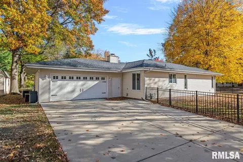 161 Cypress Point Dr, Springfield, IL 62704 photo 4