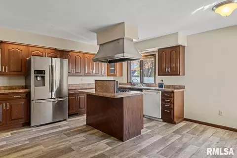161 Cypress Point Dr, Springfield, IL 62704 photo 11