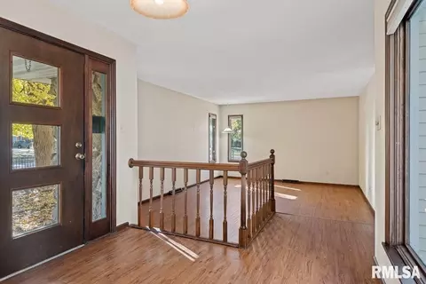 161 Cypress Point Dr, Springfield, IL 62704 photo 7