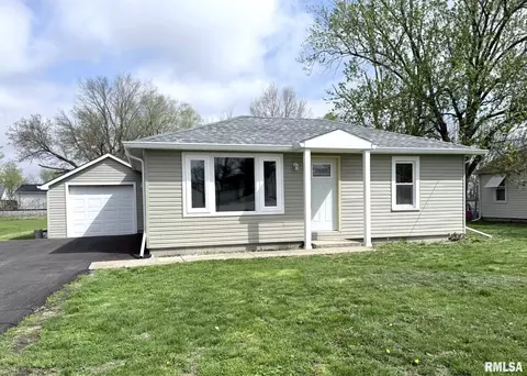 601 Glenway Ave, Knoxville, IL 61448
