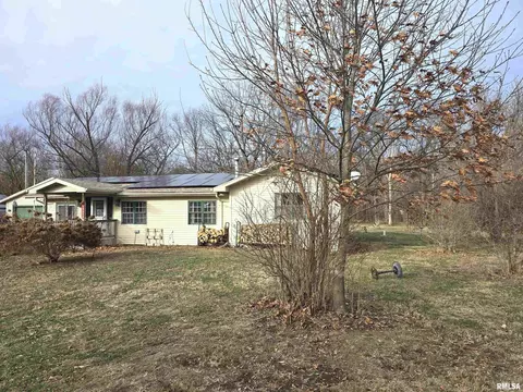 15234 State Highway 123 Hwy, Tallula, IL 62688