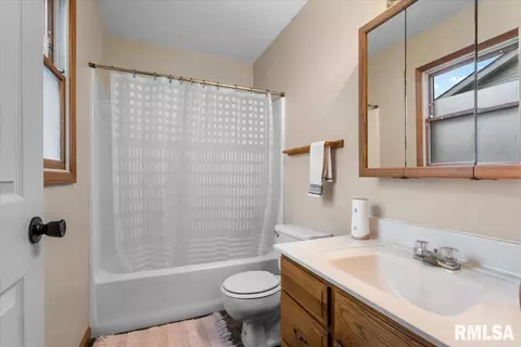 3053 Twin Lakes Dr, Springfield, IL 62707 photo 14