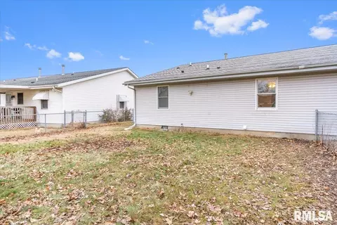 3053 Twin Lakes Dr, Springfield, IL 62707 photo 27