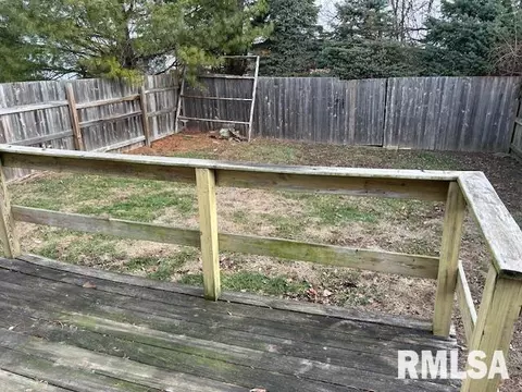 Exterior - 3136 Lakeshire Dr, Springfield, IL 62707 photo 1 of 1