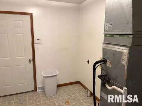 Other - 3136 Lakeshire Dr, Springfield, IL 62707 photo 5 of 7