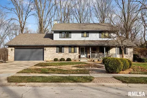 3709 W Bluffs Rd, Springfield, IL 62711 photo 2