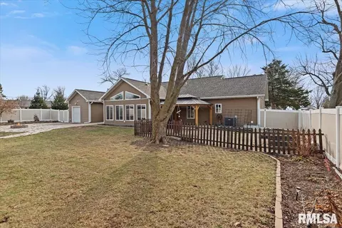 401 E Progress St, Ashland, IL 62612 photo 40