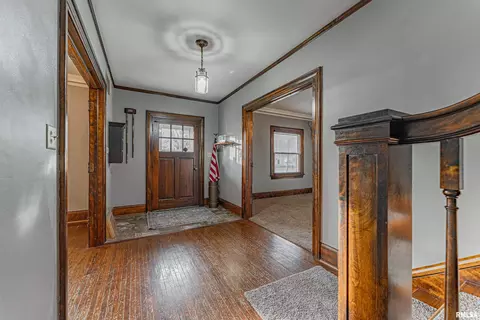 214 N Maple Ave, Minier, IL 61759 photo 7