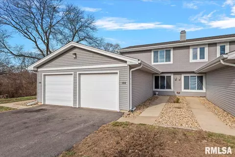 108 Brookside Pl, Springfield, IL 62704