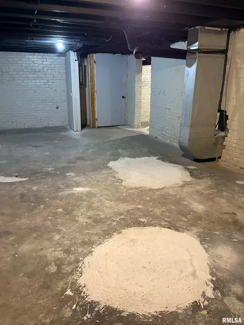 Other - 1111 N Walnut St, Springfield, IL 62702 photo 6 of 17