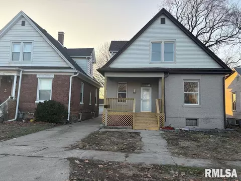 Other - 1111 N Walnut St, Springfield, IL 62702 photo 1 of 17