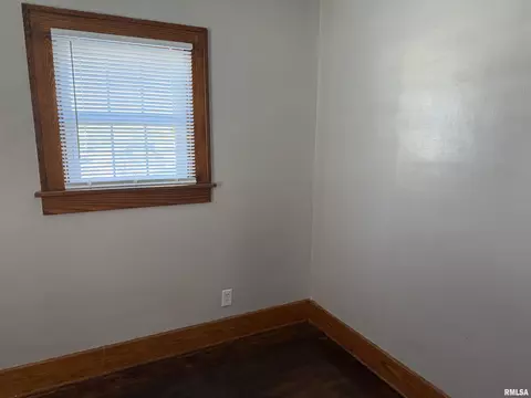 Bedroom - 1708 S Spring St, Springfield, IL 62704 photo 1 of 4